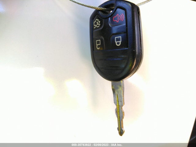 Ford Mustang V6 2014 1ZVBP8AM1E5288767 Image 3