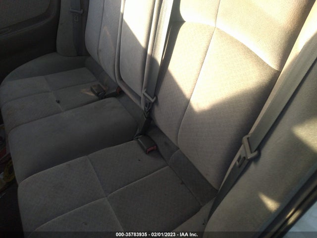2001 MAZDA 626 LX/ES VIN: 1YVGF22C815224003