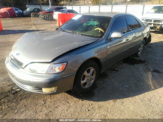 JT8BF22G3V5002752 Lexus ES 300 LUXURY SPORT SDN