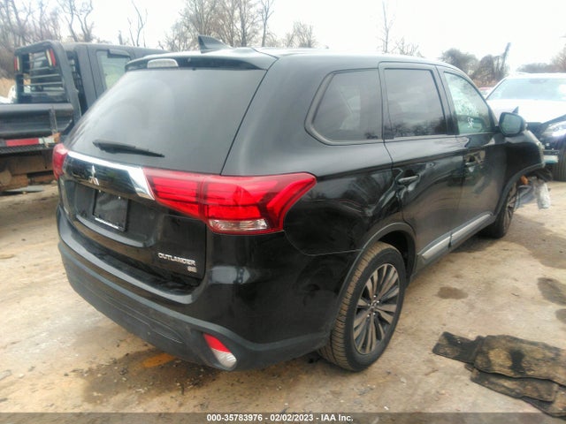 JA4AD3A32KZ044769 Mitsubishi Outlander Se
