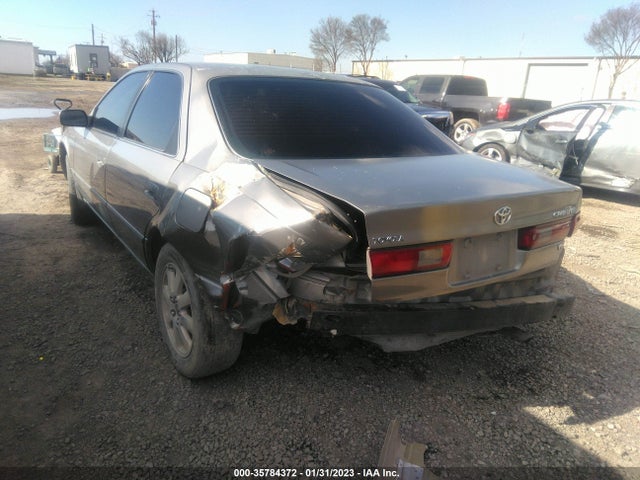 1999 TOYOTA CAMRY LE/XLE VIN: JT2BF28K7X0197745