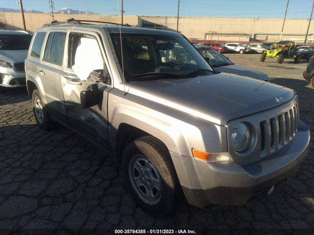 2016 Jeep Patriot, VIN: 1C4NJRBB2GD573524