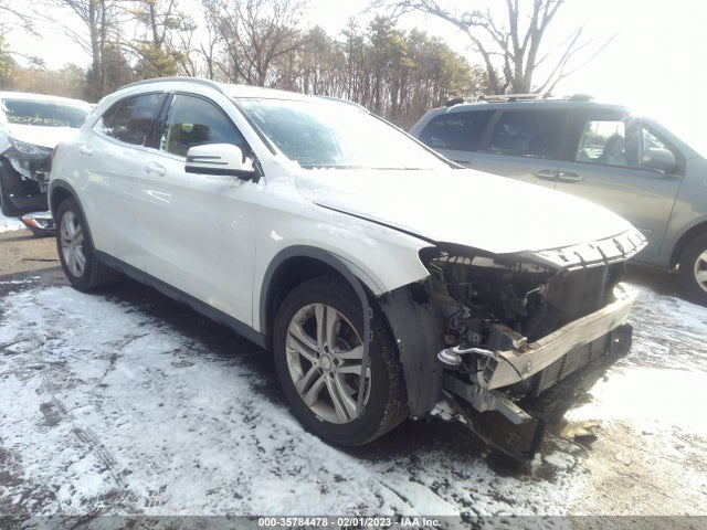 2015 Mercedes-Benz GLA-Class, VIN: WDCTG4GB8FJ039942
