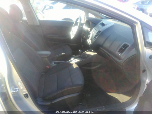 KNAFX4A69G5499097 KIA FORTE LX