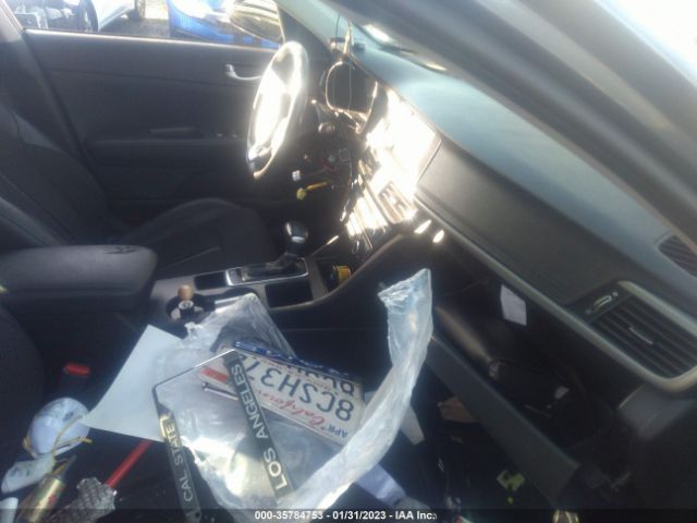 5XXGT4L33JG242350 KIA Optima S