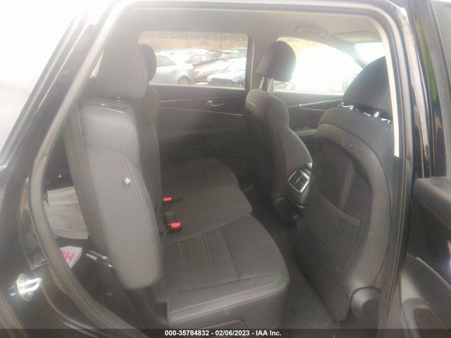 KIA SORENTO LX 2019 5XYPGDA30KG574248 Image 10