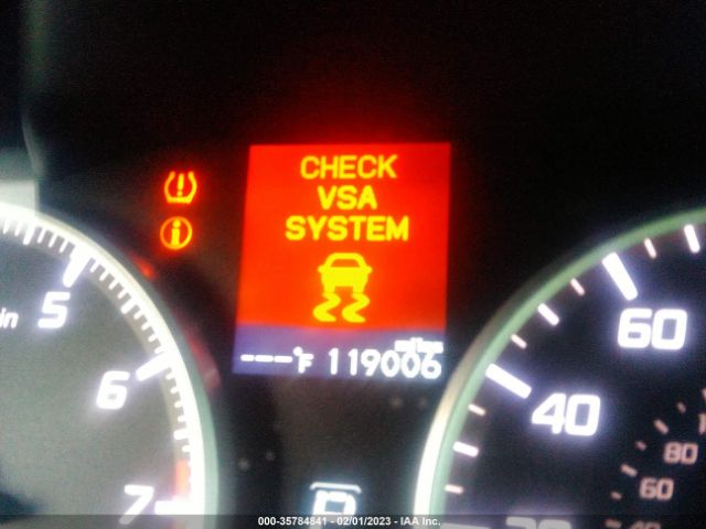 19VDE1F38EE008719 Acura ILX
