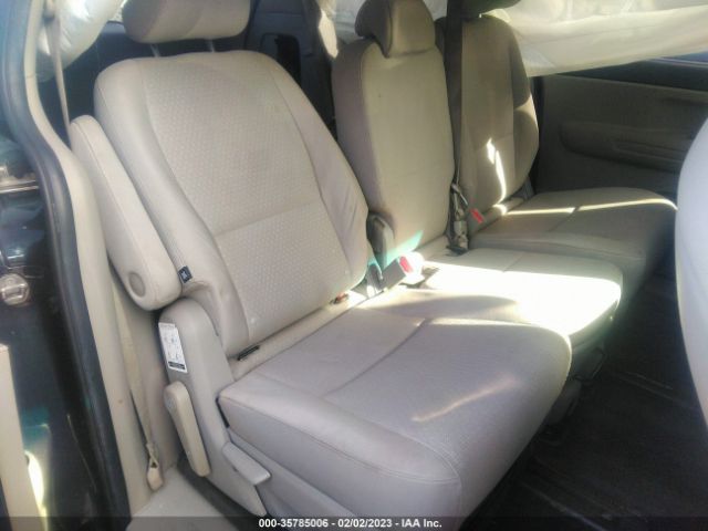 KNDMB5C10G6096703 KIA SEDONA LX