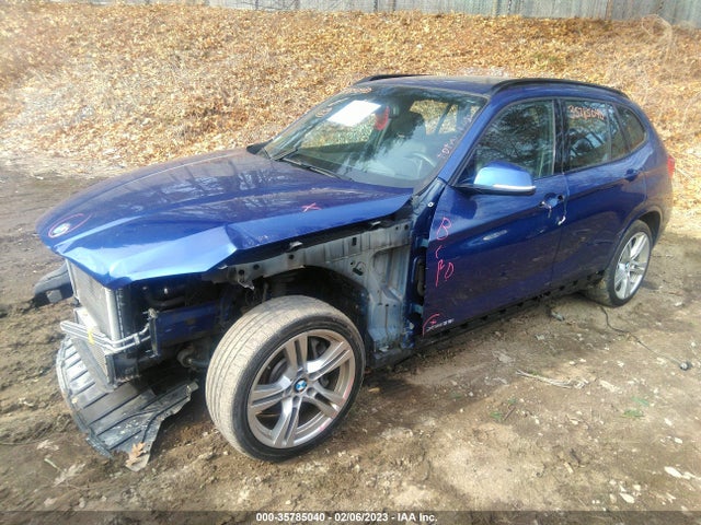 2015 BMW X1, VIN: WBAVM5C59FVV94630