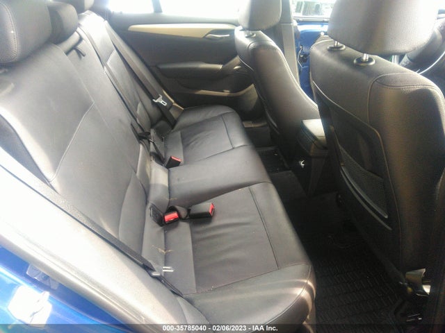 2015 BMW X1, VIN: WBAVM5C59FVV94630
