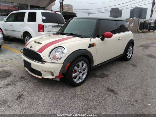 WMWMF3C58ATU76180 Mini COOPER HARDTOP