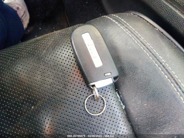 1C4RJFCG0GC384676 Jeep Grand Cherokee Overland
