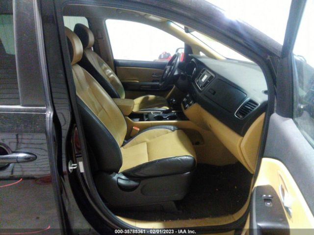 KNDMB5C14G6213005 KIA SEDONA LX