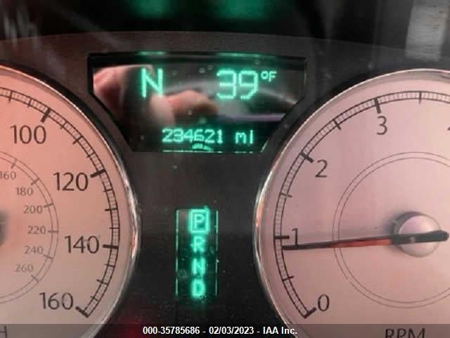 Chrysler 300 300c 2005 2C3JA63H45H173856 Image 8