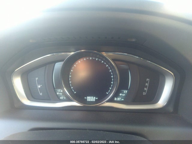 2015 Volvo XC60, VIN: YV4902RC4F2580377