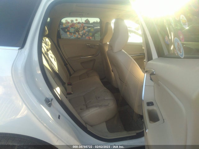 2015 Volvo XC60, VIN: YV4902RC4F2580377