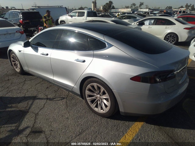 Tesla Model S 90d/70d/75d/60d/85d 2016 5YJSA1E26GF133220 Image 4