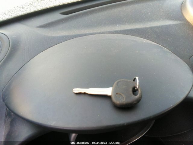 KNDJT2A69D7576760 KIA SOUL +
