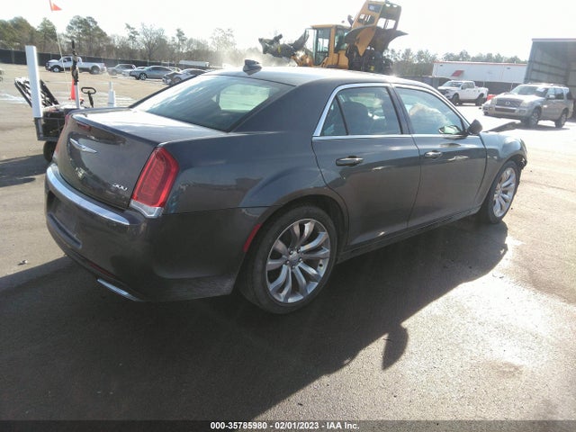 2C3CCAAG2JH143054 Chrysler 300 Touring L