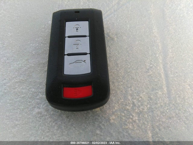 JA32U2FU8EU008235 Mitsubishi LANCER ES