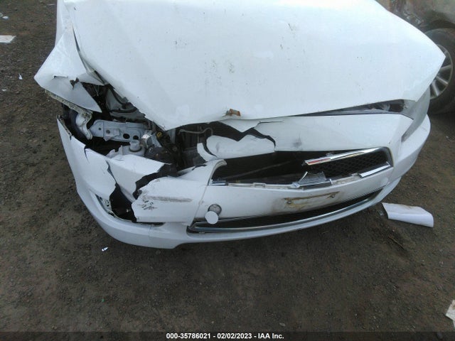 JA32U2FU8EU008235 Mitsubishi LANCER ES