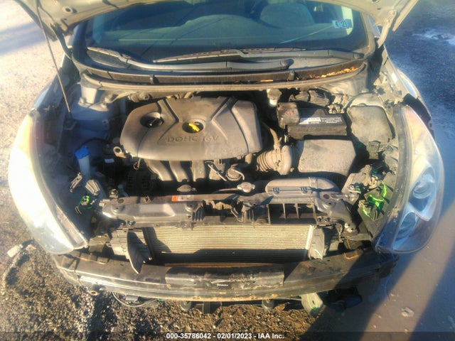 Hyundai ELANTRA GT 2013 KMHD35LE7DU106825 Image 12