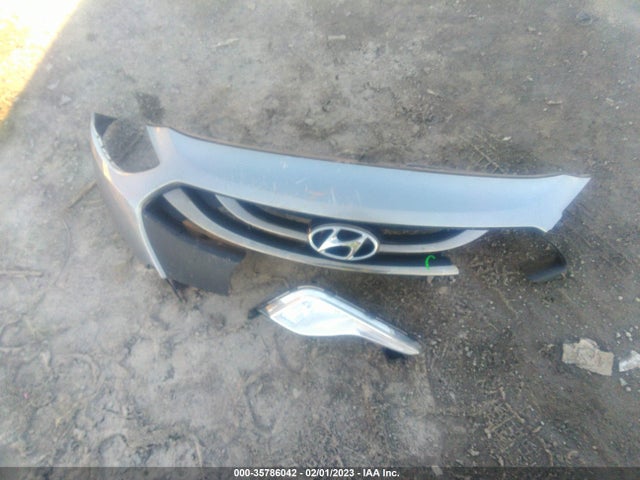 Hyundai ELANTRA GT 2013 KMHD35LE7DU106825 Image 4