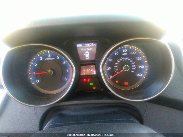 Hyundai ELANTRA GT 2013 KMHD35LE7DU106825 Image 9