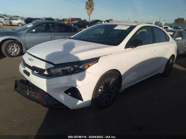 3KPF54ADXNE426863 KIA Forte Gt-line