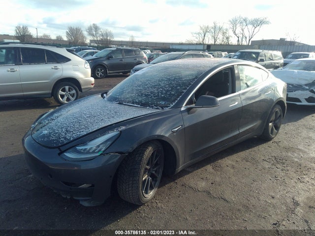 2018 Tesla 3, VIN: 5YJ3E1EB9JF103905