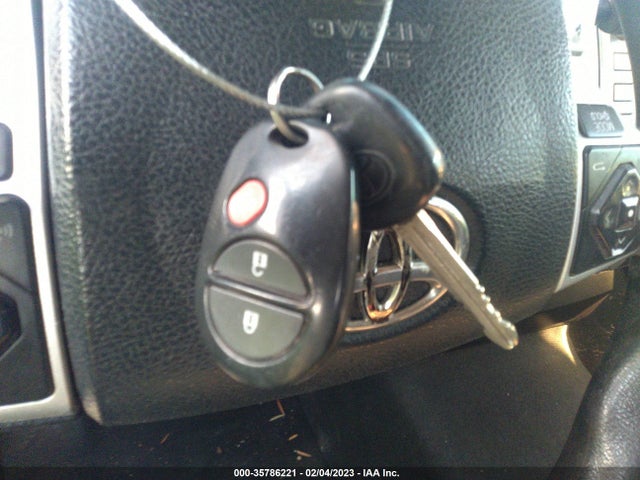 2016 Toyota Tundra, VIN: 5TFDY5F13GX532058