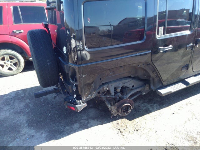 2015 Jeep Wrangler, VIN: 1C4HJWEG0FL698920