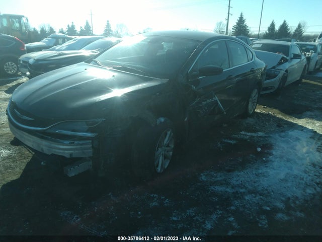 Chrysler 200 2015 1C3CCCAB3FN590779 Image 2