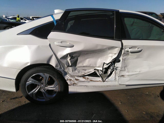 2020 Honda Accord, VIN: 1HGCV1F5XLA105636