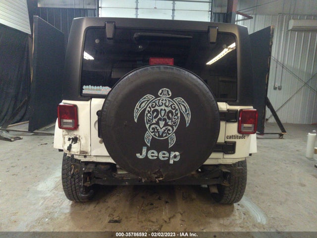 1C4HJWEG7JL816776 Jeep Wrangler Jk Unlimited Sahara
