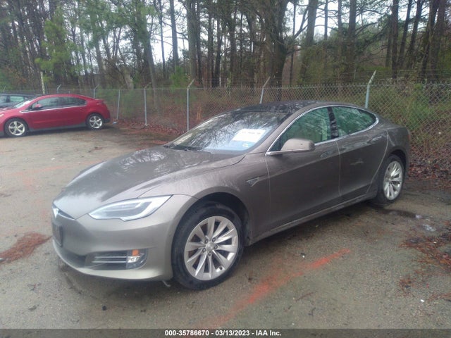Tesla Model S 90d/70d/75d/60d/85d 2016 5YJSA1E26GF139292 Image 2