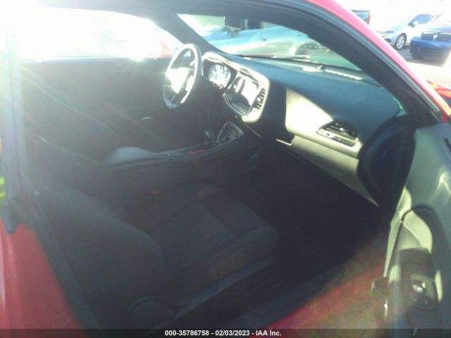 2C3CDZAG1KH688031 Dodge Challenger Sxt