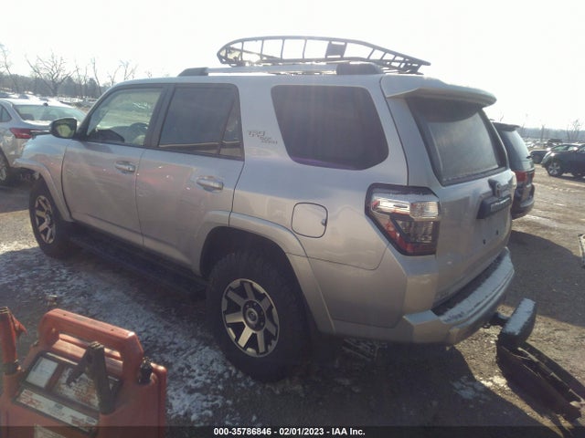 2018 Toyota 4Runner, VIN: JTEBU5JR4J5523285
