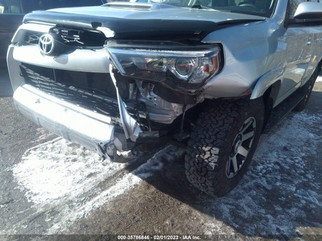 2018 Toyota 4Runner, VIN: JTEBU5JR4J5523285