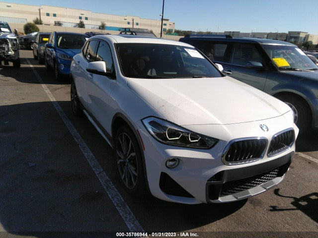 2018 WBXYJ3C32JEP75818 main image