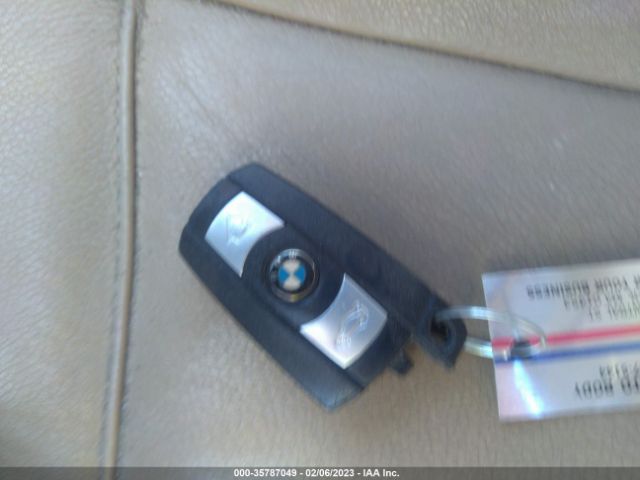 WBAPK5C52BF122868 BMW 3 Series