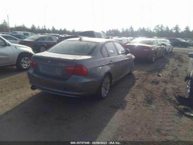 WBAPK5C52BF122868 BMW 3 Series