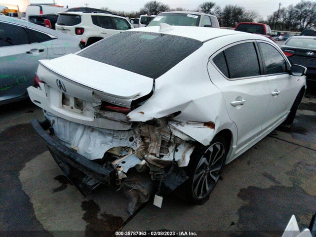 2018 Acura ILX, VIN: 19UDE2F83JA000390