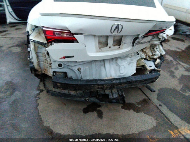 2018 Acura ILX, VIN: 19UDE2F83JA000390