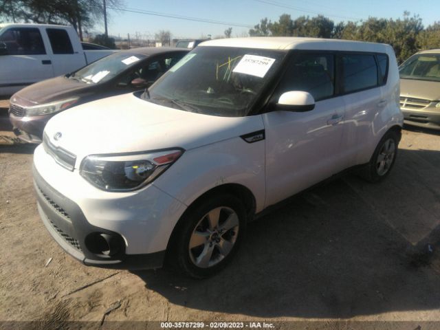 KNDJN2A2XJ7545780 KIA Soul Base