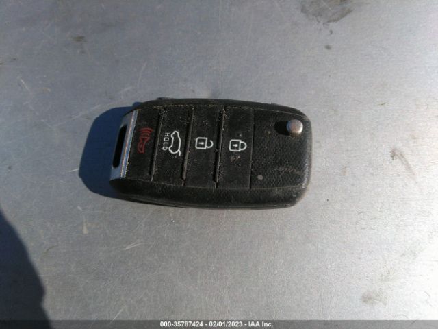 KNDPM3AC9H7231396 KIA Sportage Lx