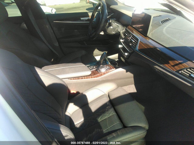 2021 BMW 5 Series, VIN: WBA53BJ02MWX35960