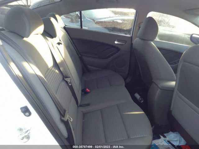 3KPFL4A72JE195354 KIA FORTE LX