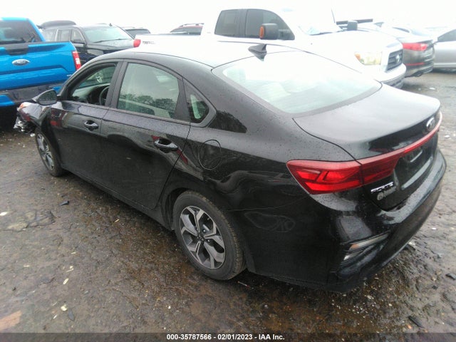 2019 KIA FORTE LXS VIN: 3KPF24AD1KE085809