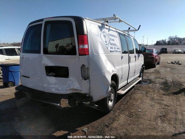 Chevrolet Express 2500 Work Van 2018 1GCWGAFG3J1908468 Image 4